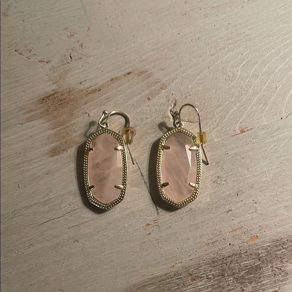 Kendra Scott Pink and Gold Oval Earrings